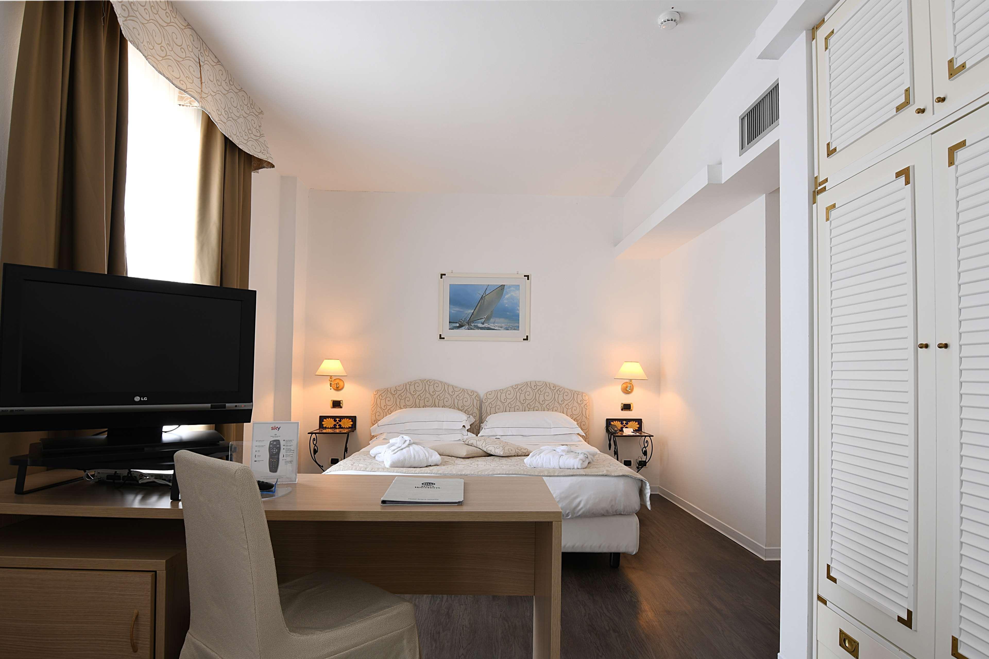 Best Western Hotel Acqua Novella Spotorno Esterno foto