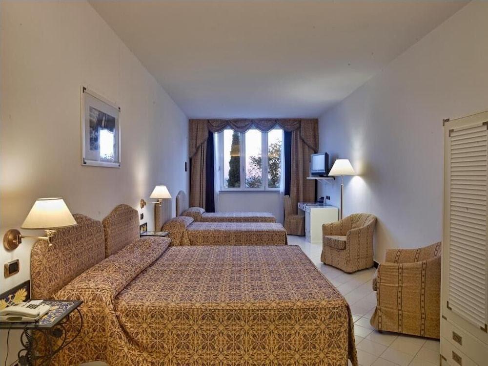 Best Western Hotel Acqua Novella Spotorno Esterno foto