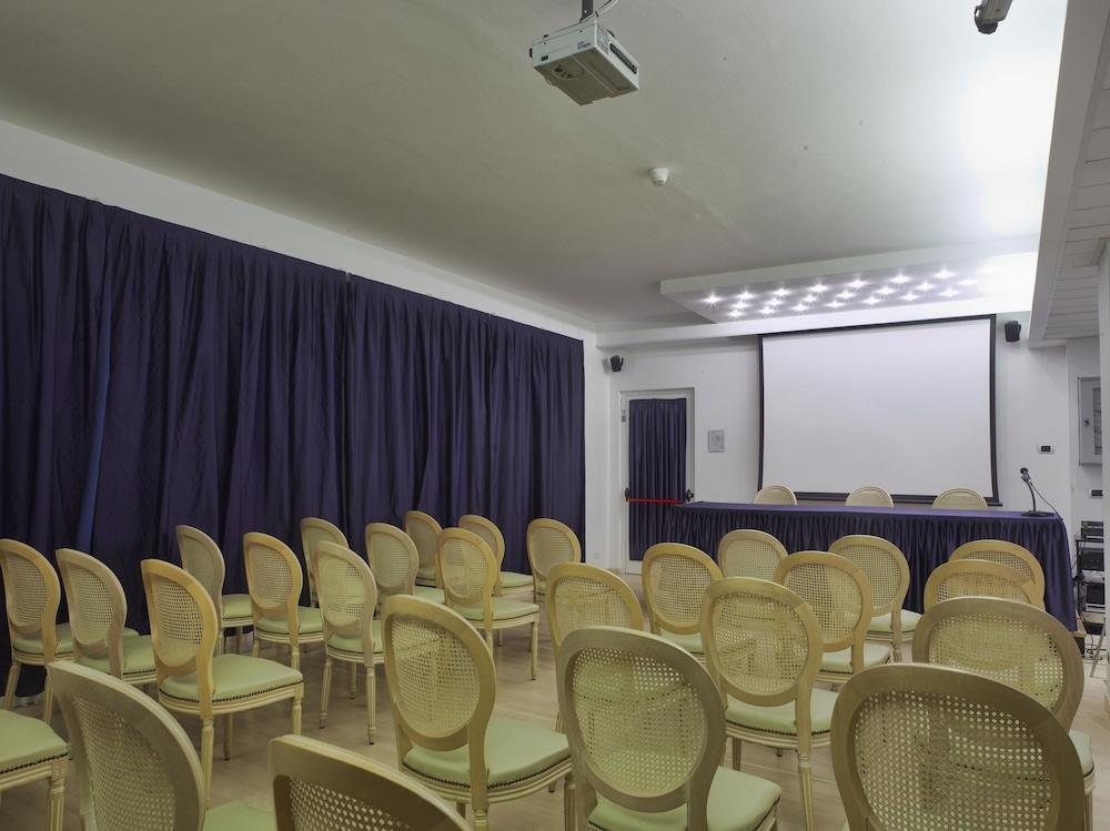 Best Western Hotel Acqua Novella Spotorno Esterno foto